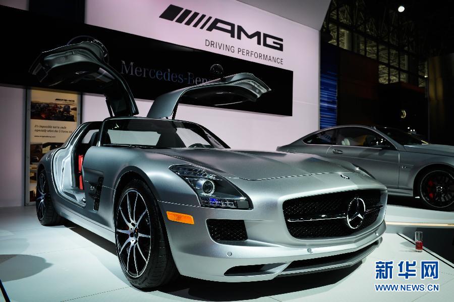 @327ڼ~sH܇չչıYSLS AMG GT܇ 2013~sH܇չeýwA(y)չA܇ڃ(ni)ļs1000vչ܇չʾ܇ИI(y)ڼg(sh)ȫ̈́(chung)I(lng)³ɹ܇չ29_Aӛţהz